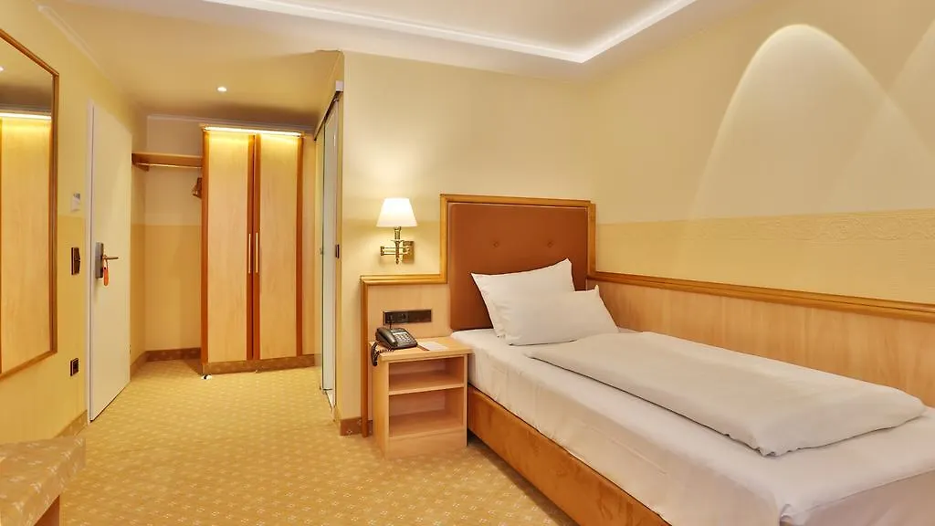 ***  Hotel Mack City Airport City Airport Mannheim Deutschland