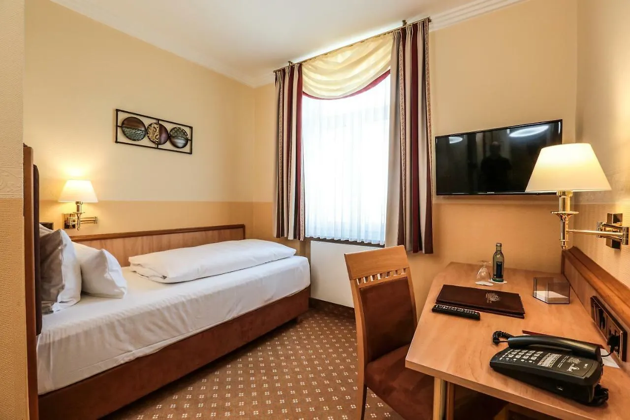 Hotel Mack City Airport City Airport Mannheim