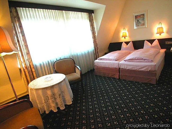 Hotel Mack Private Inn MHG