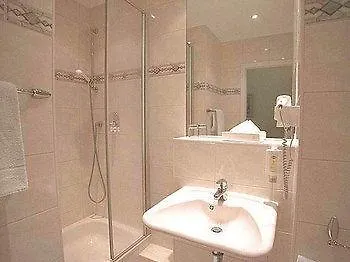 Hotel Mack Private Inn MHG